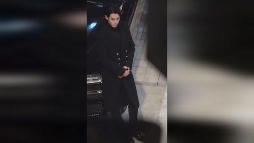 娱乐圈吃瓜爆料 王鹤棣,娱乐圈风云再起，揭秘明星背后的故事